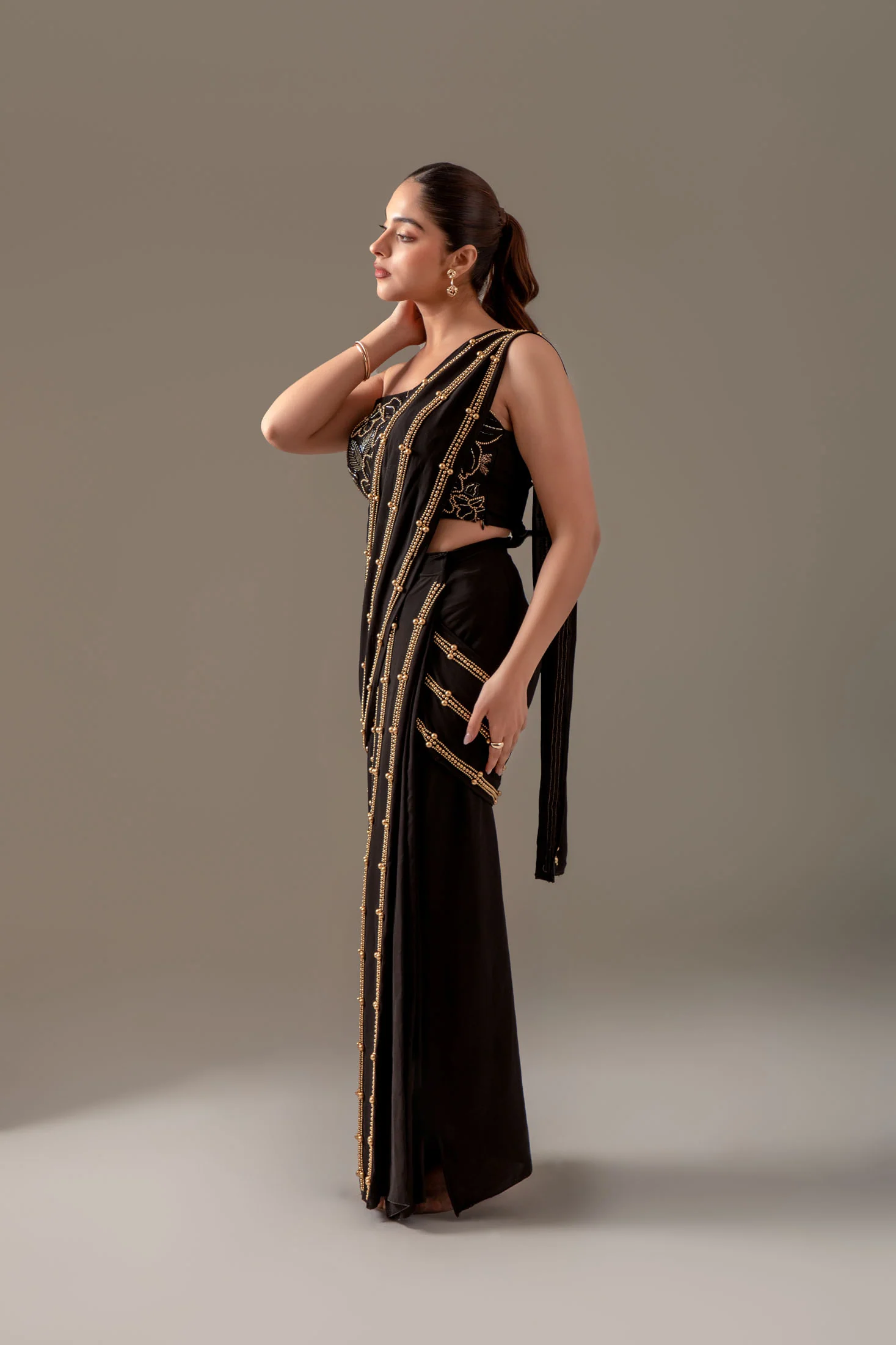 Embroidered Black Luxe - Image 5