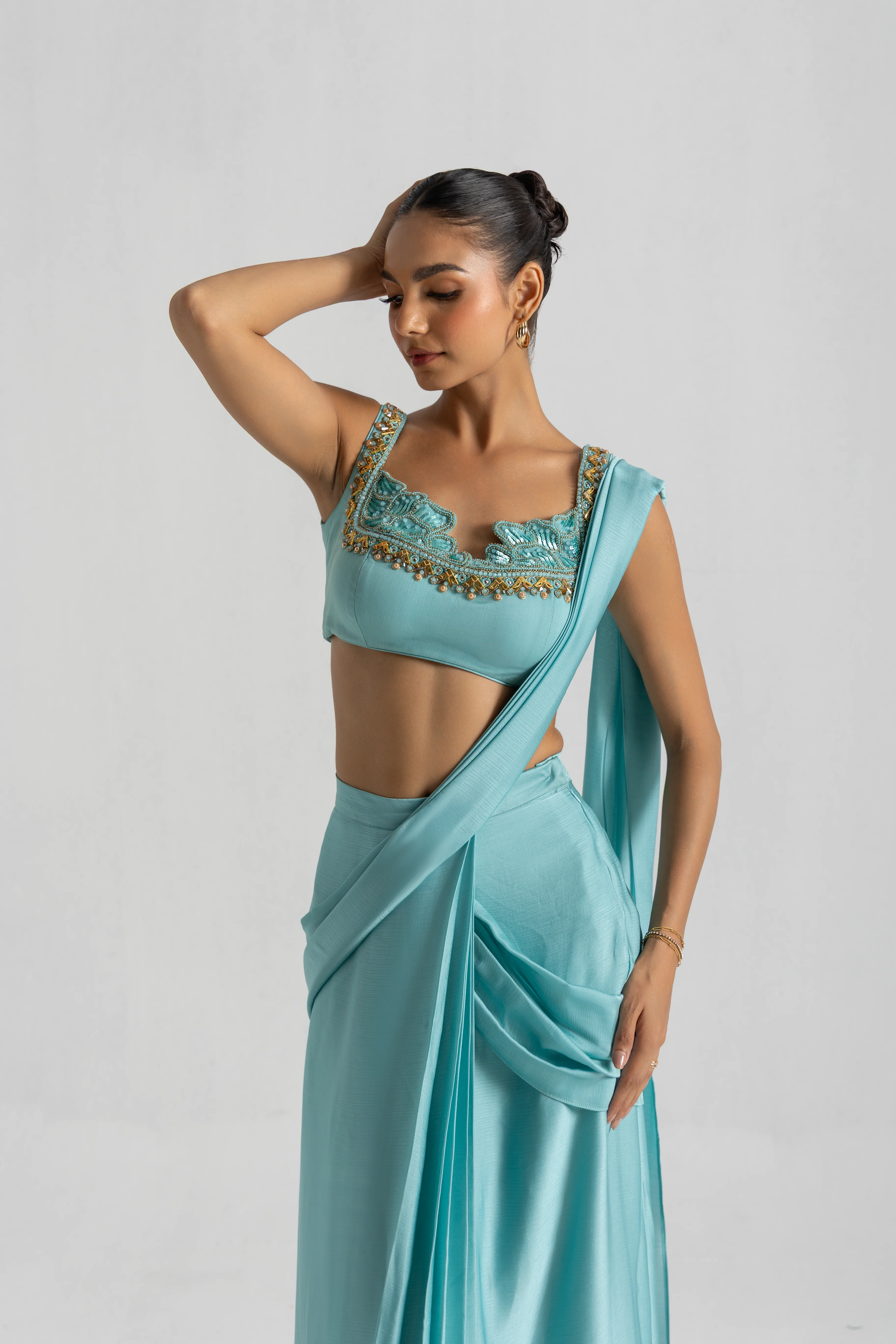 Frozen Blue Saree - Image 4