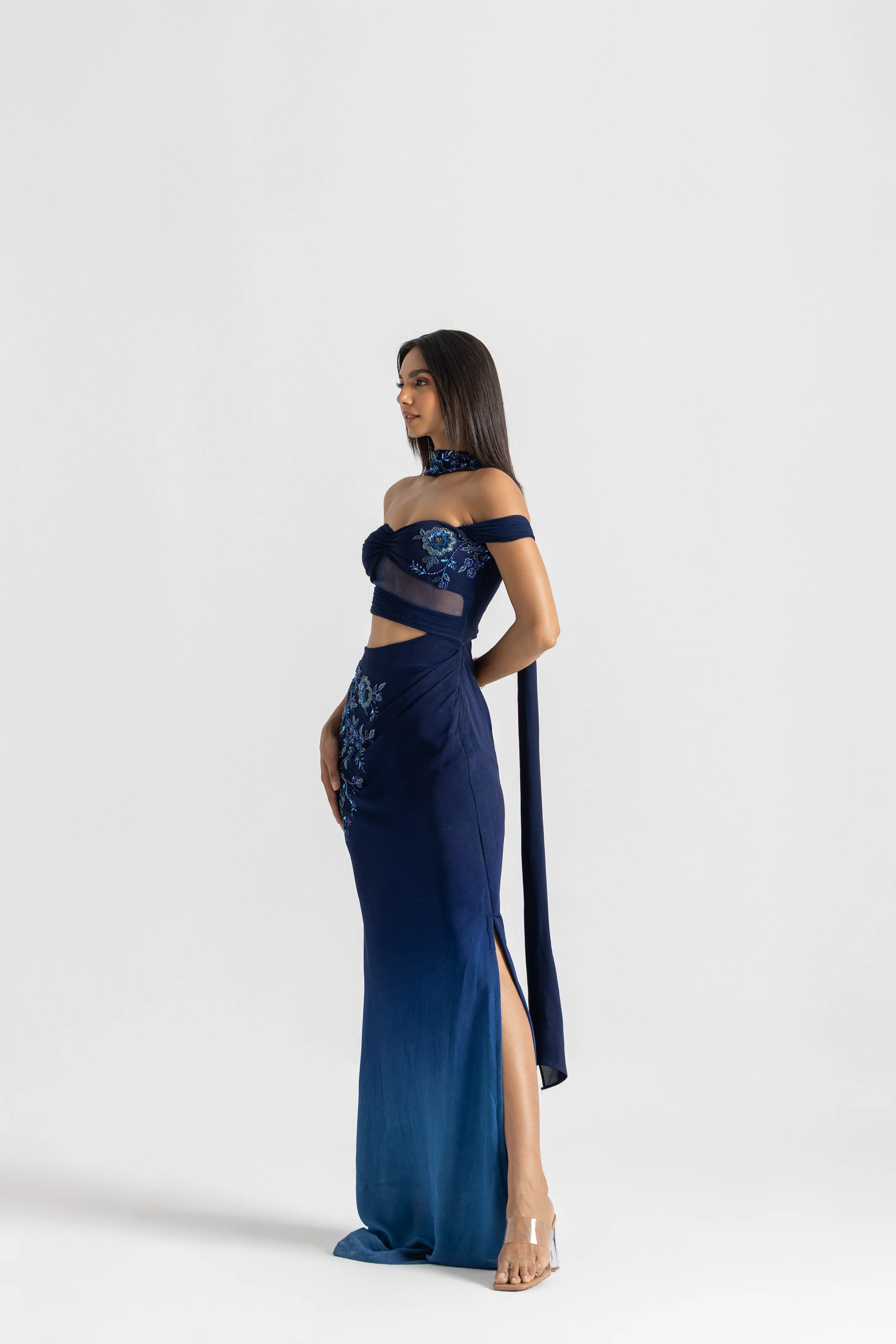 Mermaid Veil Dress - Image 3