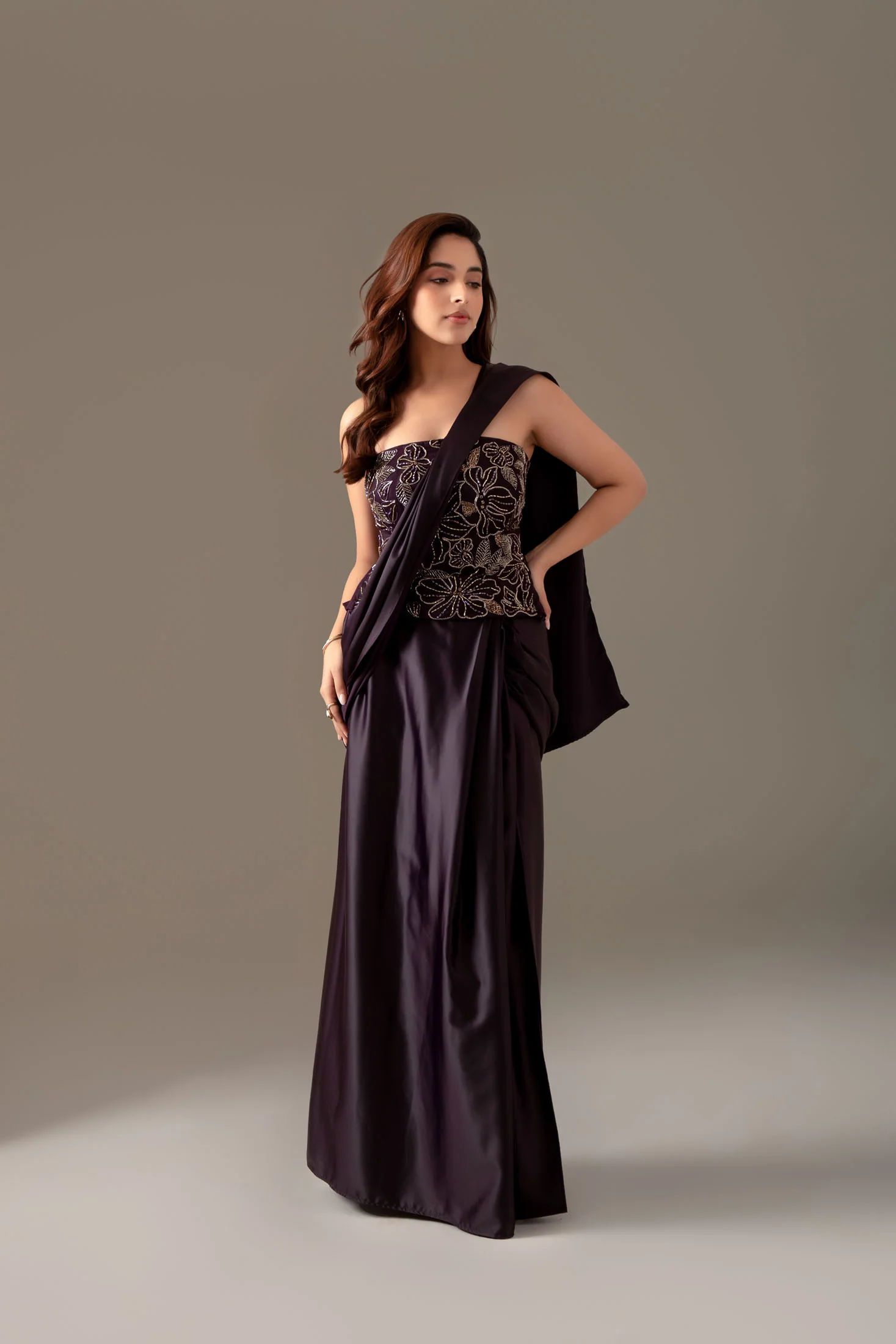 Plum Corset Saree - Image 4