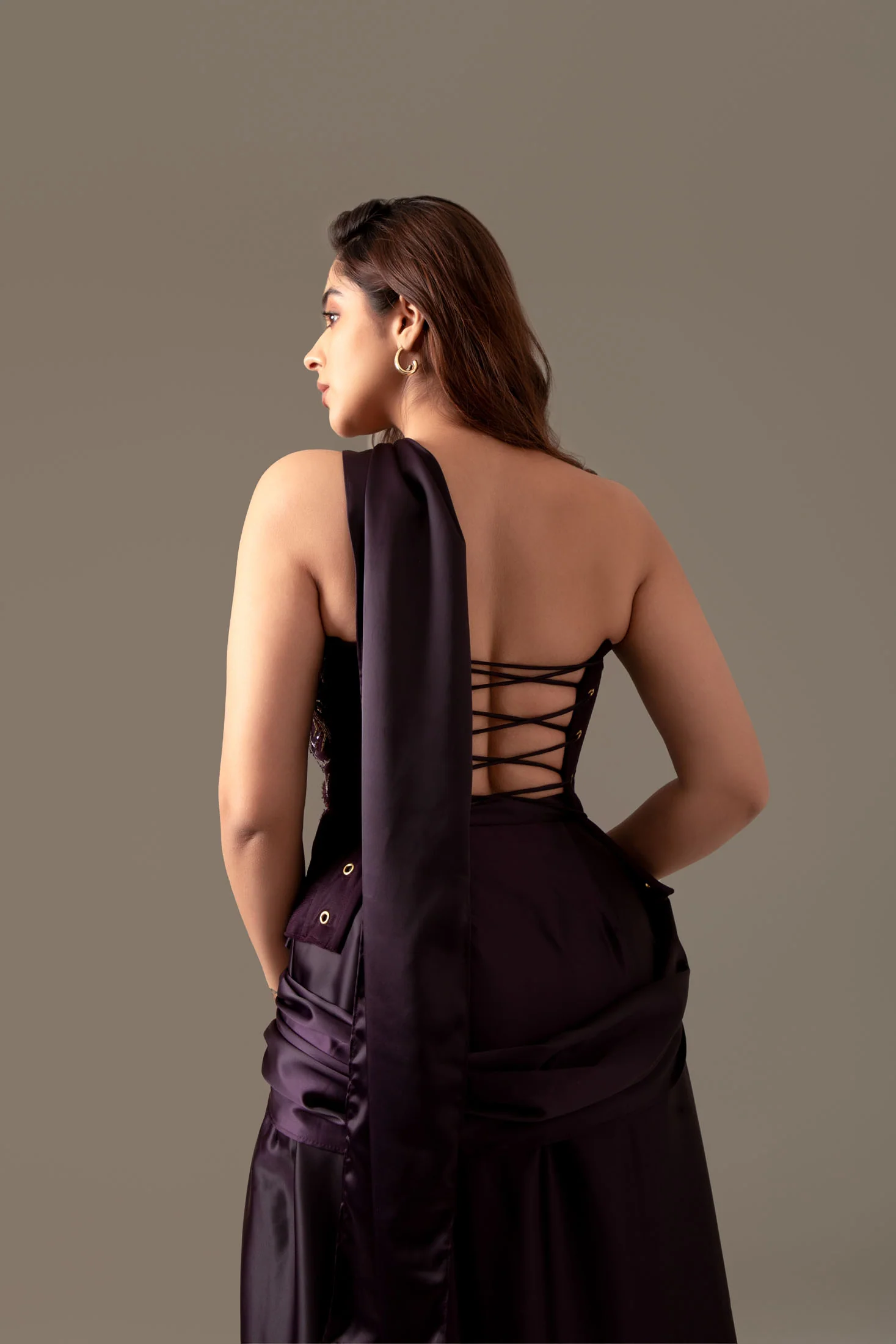 Plum Corset Saree - Image 8