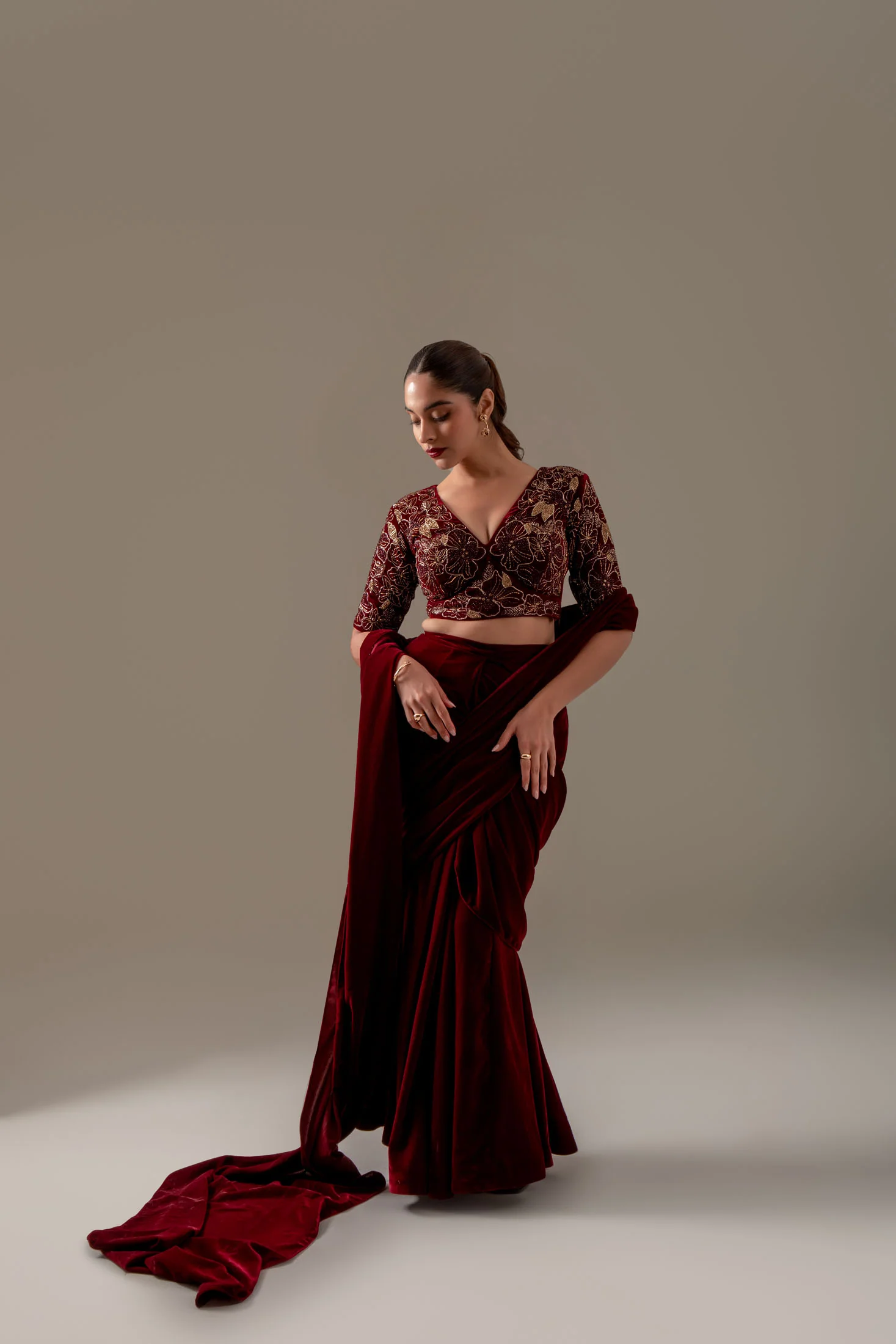 Velvet Royale Saree - Image 5